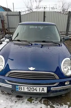 MINI Hatch 2001 - пробег 153 тыс. км