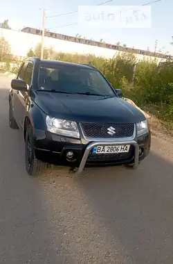 Suzuki Grand Vitara 2007 - пробег 198 тыс. км