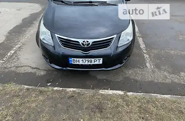 Toyota Avensis 2011 - пробег 160 тыс. км