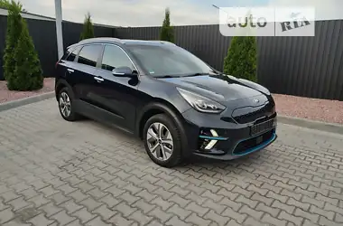 Kia Niro 2019 - пробег 106 тыс. км