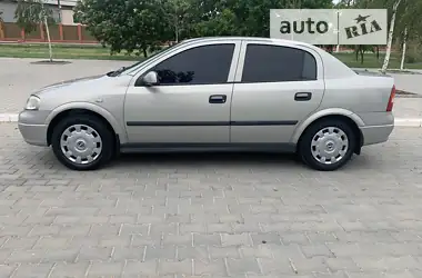 Opel Astra 2006 - пробег 140 тыс. км