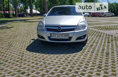 Opel Astra 2008 - пробіг 235 тис. км