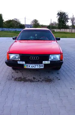 Audi 100  1986 - пробег 400 тыс. км