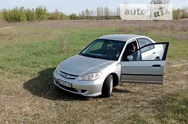 Honda Civic 2005 - пробег 320 тыс. км