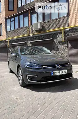 Volkswagen e-Golf  2019 - пробіг 18 тис. км