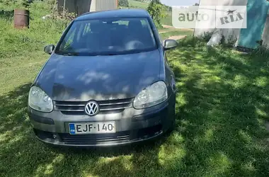 Volkswagen Golf  2006 - пробіг 300 тис. км