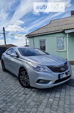 Hyundai Grandeur 2013 - пробіг 235 тис. км