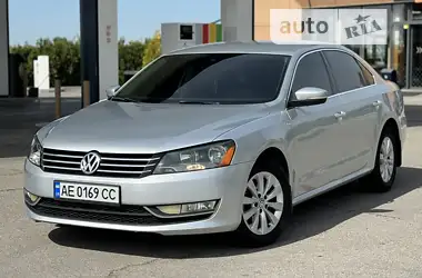 Volkswagen Passat  2014 - пробіг 190 тис. км