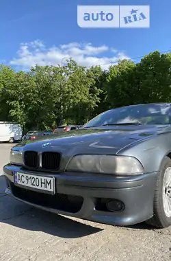 BMW 5 Series  2000 - пробіг 535 тис. км