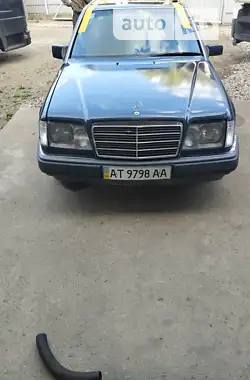 Mercedes-Benz E-Class 1995 - пробіг 350 тис. км