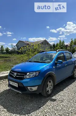 Dacia Sandero StepWay 2014 - пробег 95 тыс. км