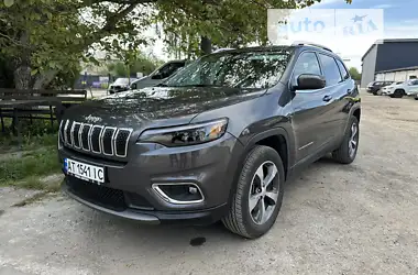 Jeep Cherokee 2019 - пробіг 120 тис. км