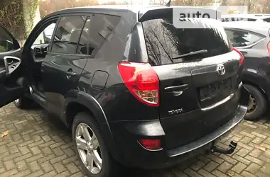 Toyota RAV4 2008 - пробіг 176 тис. км