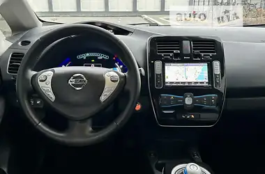 Nissan Leaf 2015 - пробіг 112 тис. км