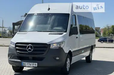 Mercedes-Benz Sprinter 2018 - пробіг 353 тис. км