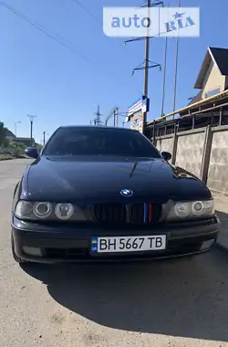 BMW 5 Series 1999 - пробіг 648 тис. км
