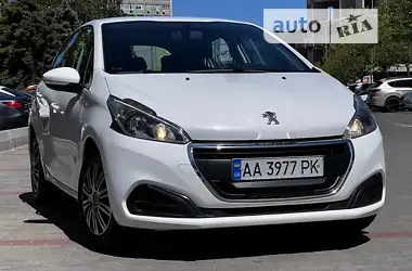 Peugeot 208 2017 - пробіг 110 тис. км