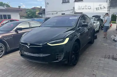 Tesla Model X 2016 - пробіг 166 тис. км