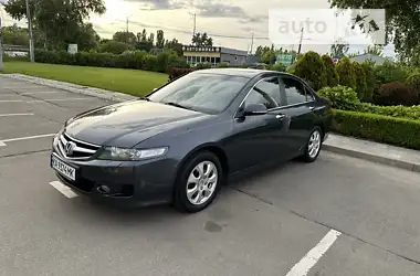 Honda Accord 2006 - пробіг 255 тис. км