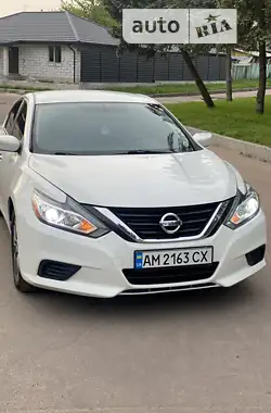 Nissan Altima 2017 - пробіг 156 тис. км