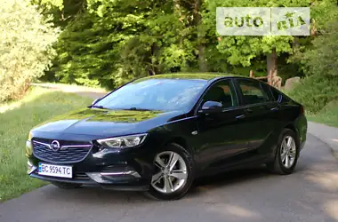 Opel Insignia 2018 - пробіг 88 тис. км