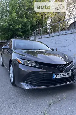 Toyota Camry 2018 - пробіг 69 тис. км