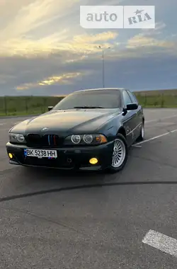 BMW 5 Series  2000 - пробег 450 тыс. км