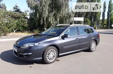 Renault Laguna 2010 - пробіг 240 тис. км