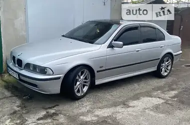 BMW 5 Series 2003 - пробіг 552 тис. км