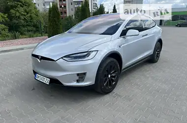 Tesla Model X 2016 - пробіг 175 тис. км