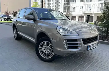 Porsche Cayenne 2009 - пробіг 164 тис. км