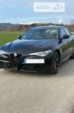 Alfa Romeo Giulia  2017 - пробіг 50 тис. км