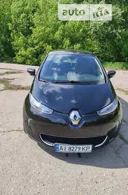 Renault Zoe  2016 - пробег 76 тыс. км