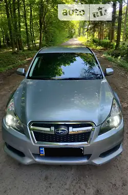 Subaru Legacy 2012 - пробег 300 тыс. км