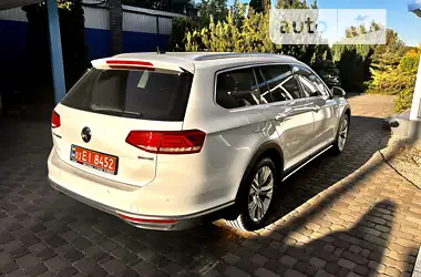 Volkswagen Passat Alltrack  2019 - пробег 158 тыс. км