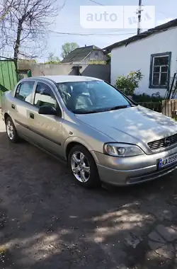 Opel Astra 2006 - пробіг 210 тис. км