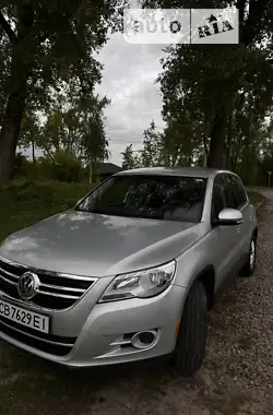 Volkswagen Tiguan  2011 - пробег 265 тыс. км