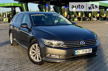 Volkswagen Passat 2016 - пробег 216 тыс. км