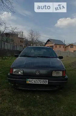 Volkswagen Passat  1989 - пробіг 220 тис. км