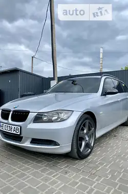 BMW 3 Series 2005 - пробіг 290 тис. км