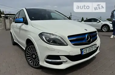 Mercedes-Benz B-Class 2016 - пробіг 135 тис. км