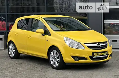 Opel Corsa 2011 - пробіг 104 тис. км