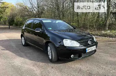 Volkswagen Golf 2006 - пробіг 257 тис. км