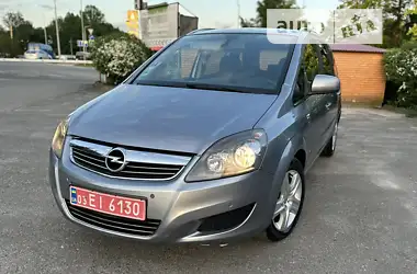 Opel Zafira  2010 - пробіг 225 тис. км