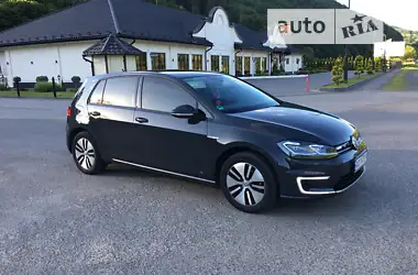 Volkswagen e-Golf  2020 - пробег 29 тыс. км