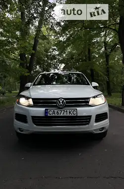 Volkswagen Touareg 2012 - пробіг 244 тис. км