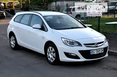 Opel Astra 2013 - пробіг 256 тис. км