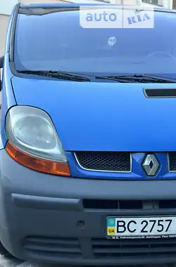 Renault Trafic 2004 - пробег 350 тыс. км