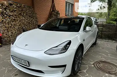 Tesla Model 3  2020 - пробіг 103 тис. км