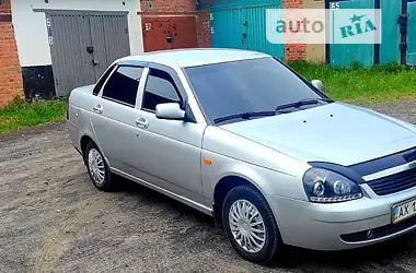 ВАЗ / Lada 2170 Priora 2009 - пробег 200 тыс. км